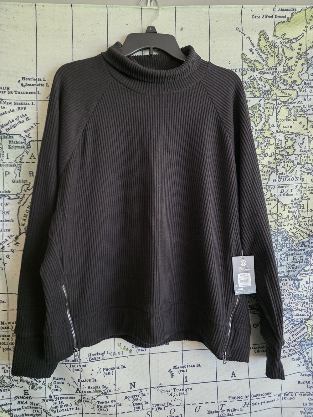 NWT Avia Ribbed Mock Neck Sweatshirt Matching Pants In My Closet Too
